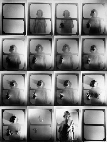 Helena Almeida, “Tela Habitada”, 1976. Fotografias montadas sobre cartão colado em aparite. Coleção Moderna