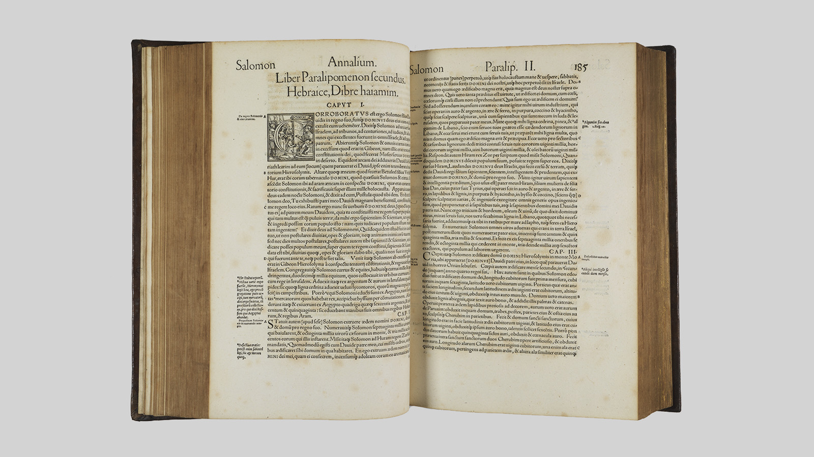 «Biblia Sacrosancta Testamenta Veteris et Novi». Tiguri [Zurique]: Execudebat C. Froschoverus, 1543. Impresso sobre papel. Museu Calouste Gulbenkian