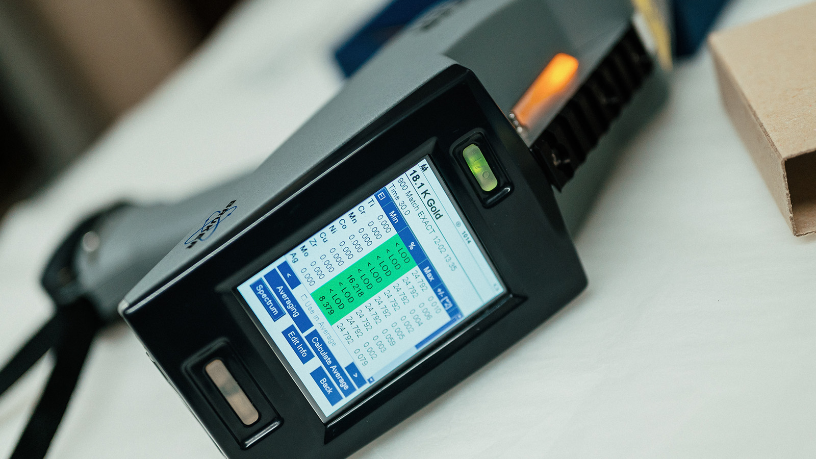 Análise com recurso a tecnologia EDXRF a partir do equipamento Tracer 5g.