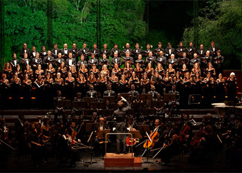 Coro e Orquestra Gulbenkian © Jorge Carmona