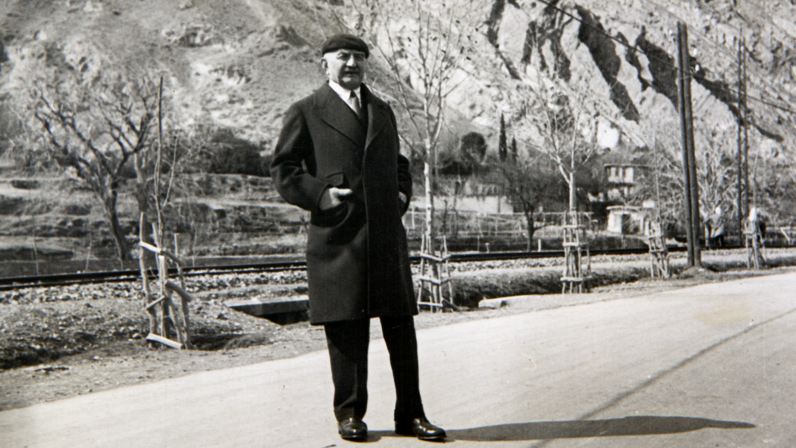 Calouste Gulbenkian on the road to Damascus. Travel diary of Calouste Gulbenkian, 1934. Gulbenkian Archives I04-055.