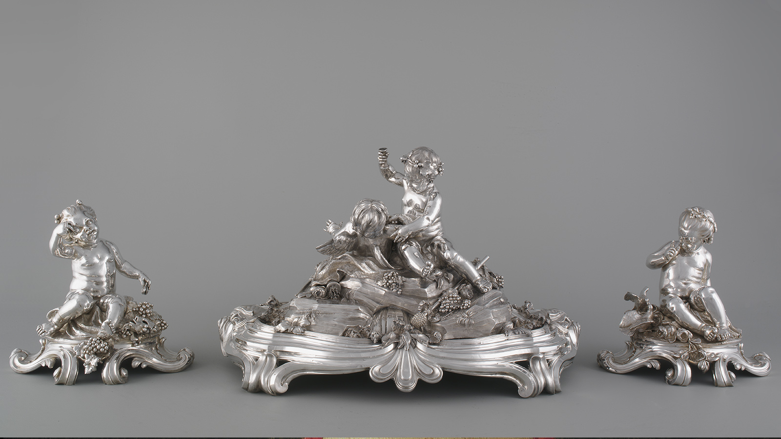François-Thomas Germain, Three-piece centrepiece. Paris, 1766. Silver. Calouste Gulbenkian Museum